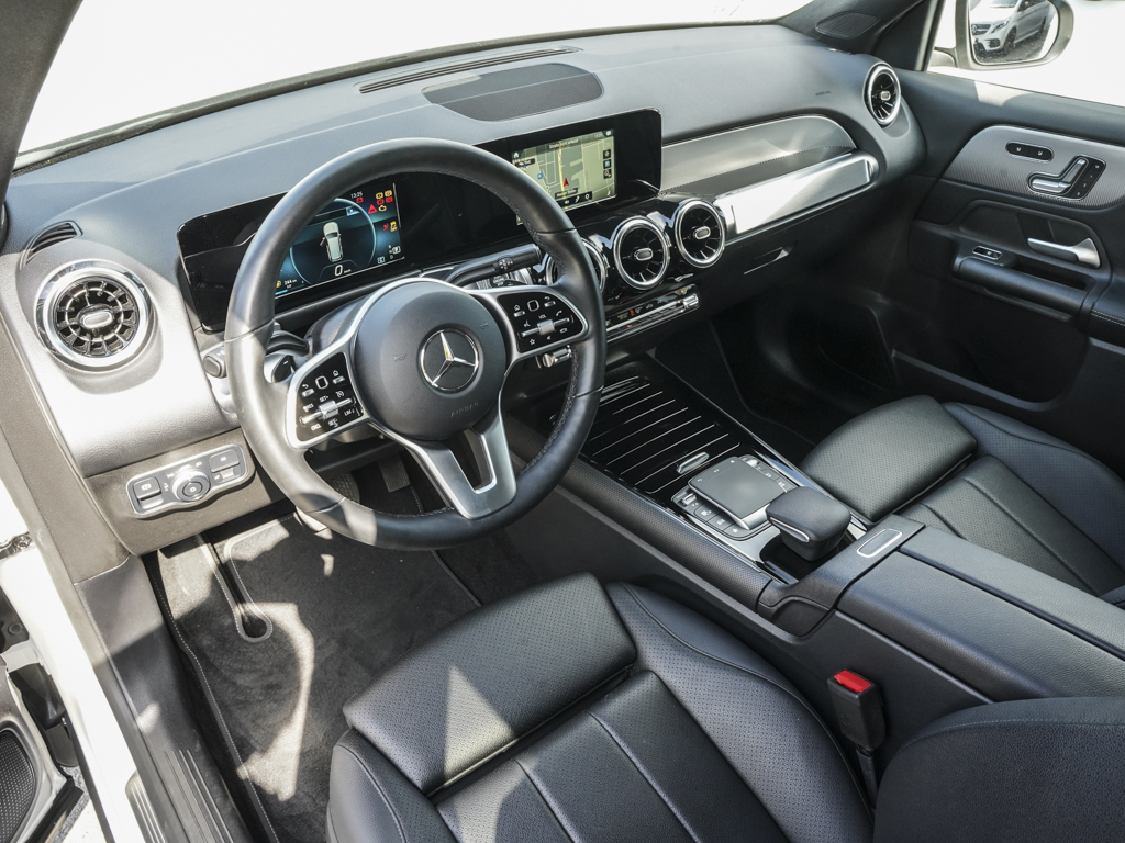 Mercedes-Benz GLB 250 4M STYLE MBUX AHK SITZKLIMA. MULTIBEAM DAB 