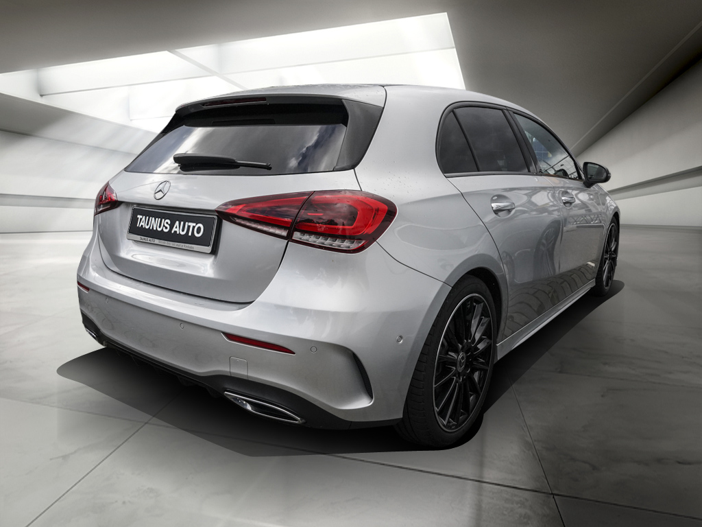 Mercedes-Benz A 220 4M AMG-LINE PANO DISTRONIC MULTIBEAM BURMESTER 