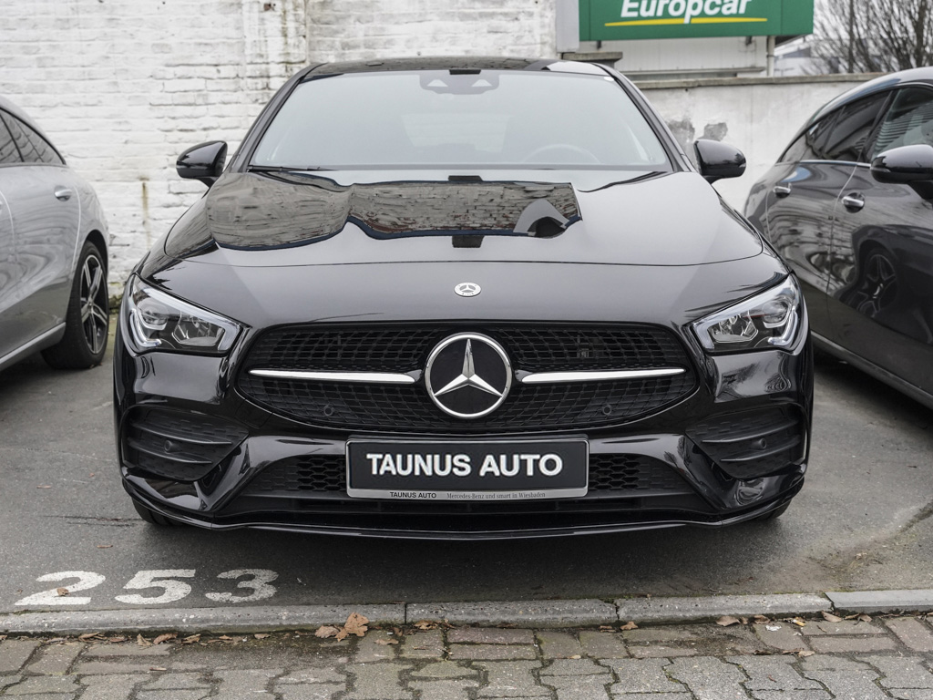 Mercedes-Benz CLA 250 Shooting Brake e AMG-LINE PANORAMA BURMESTER NIGHT 