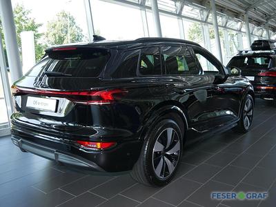 Audi Q8 45 TDI qu. Pano RüKa AHK LED Luftfed. 