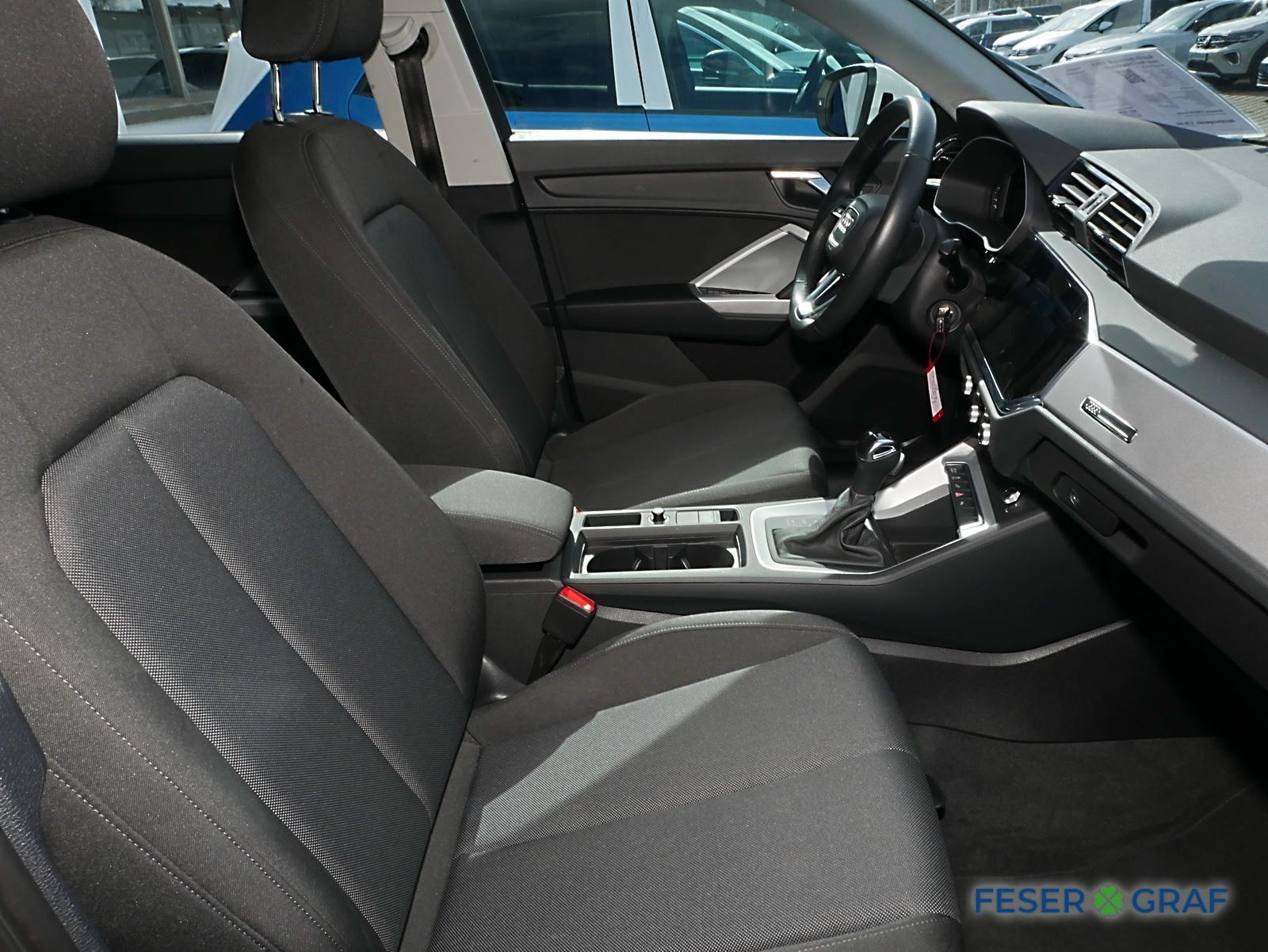 Audi Q3 Sportback 45 TFSI e S tronic Navi Einparkhilfe Sit 