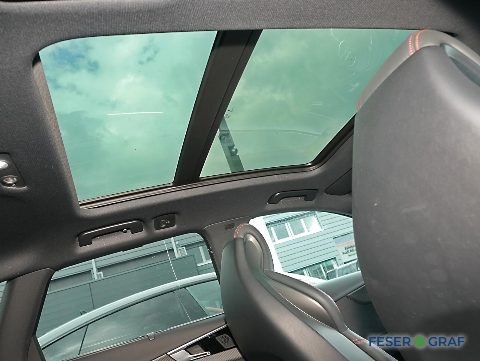 Audi RS4 Avant 360° Matrix Pano HuD B&O 