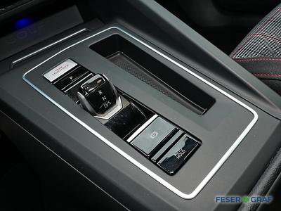 VW Golf VIII GTI 2.0 TSI DSG ACC Navi LED Plus Rückfahrk. 