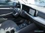 VW Golf VIII 1,0 TSI DSG MOVE Navi IQ Drive LED . 