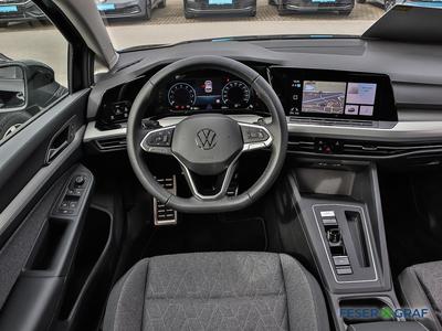 VW Golf 8 1.0 eTSI Move DSG ACC LED Navi PDC Sitzh. 