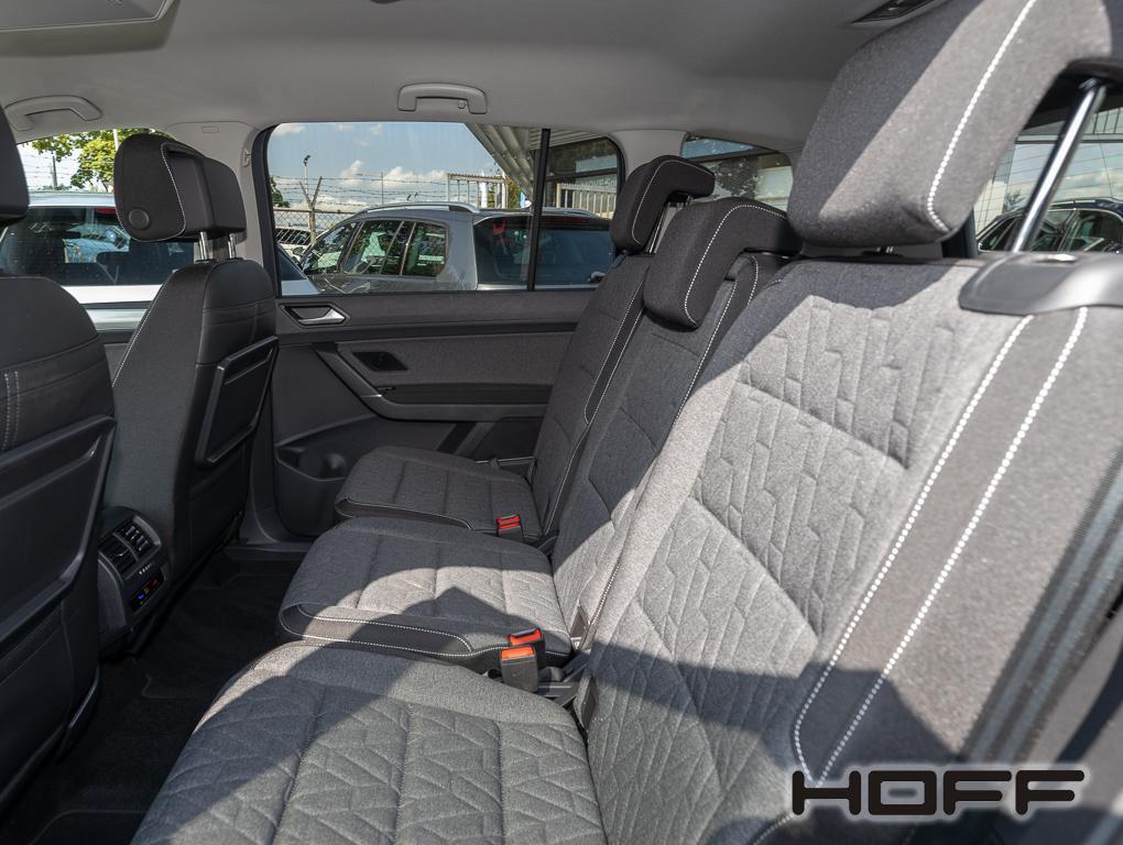 VW Touran 1.5 TSI DSG Move AHK Kamera 7 Sitze 