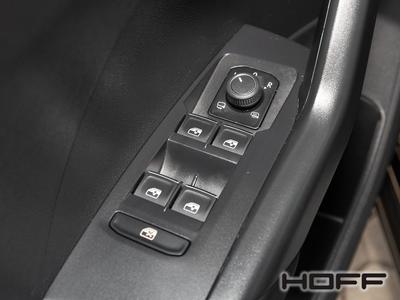 VW T-Cross 1.0 TSI DSG ACTIVE Navi LED Kamera Anschlussgarant 