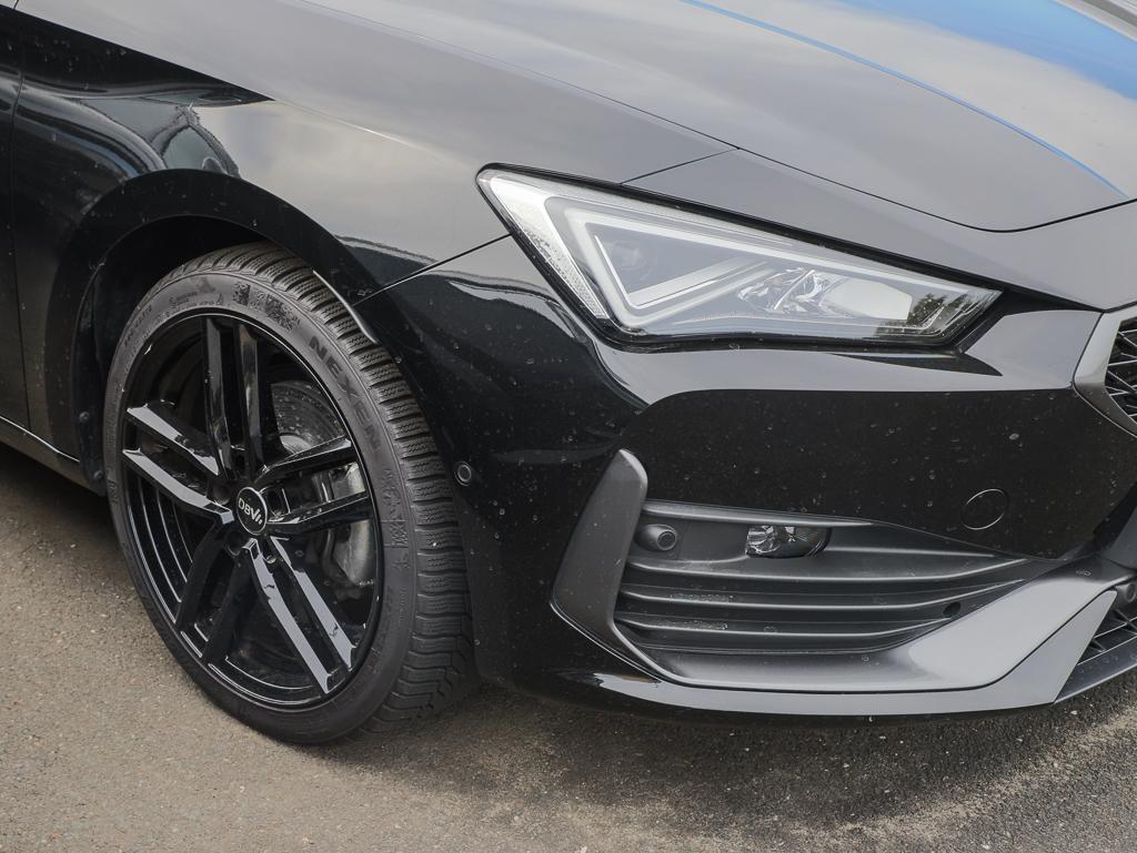 Cupra Leon Sportstourer 1.5e TSI DSG Navi LED Kamera ACC 