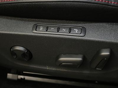 Skoda Octavia Combi RS 2,0l TDI 4x4 DSG *STANDH AHK* 