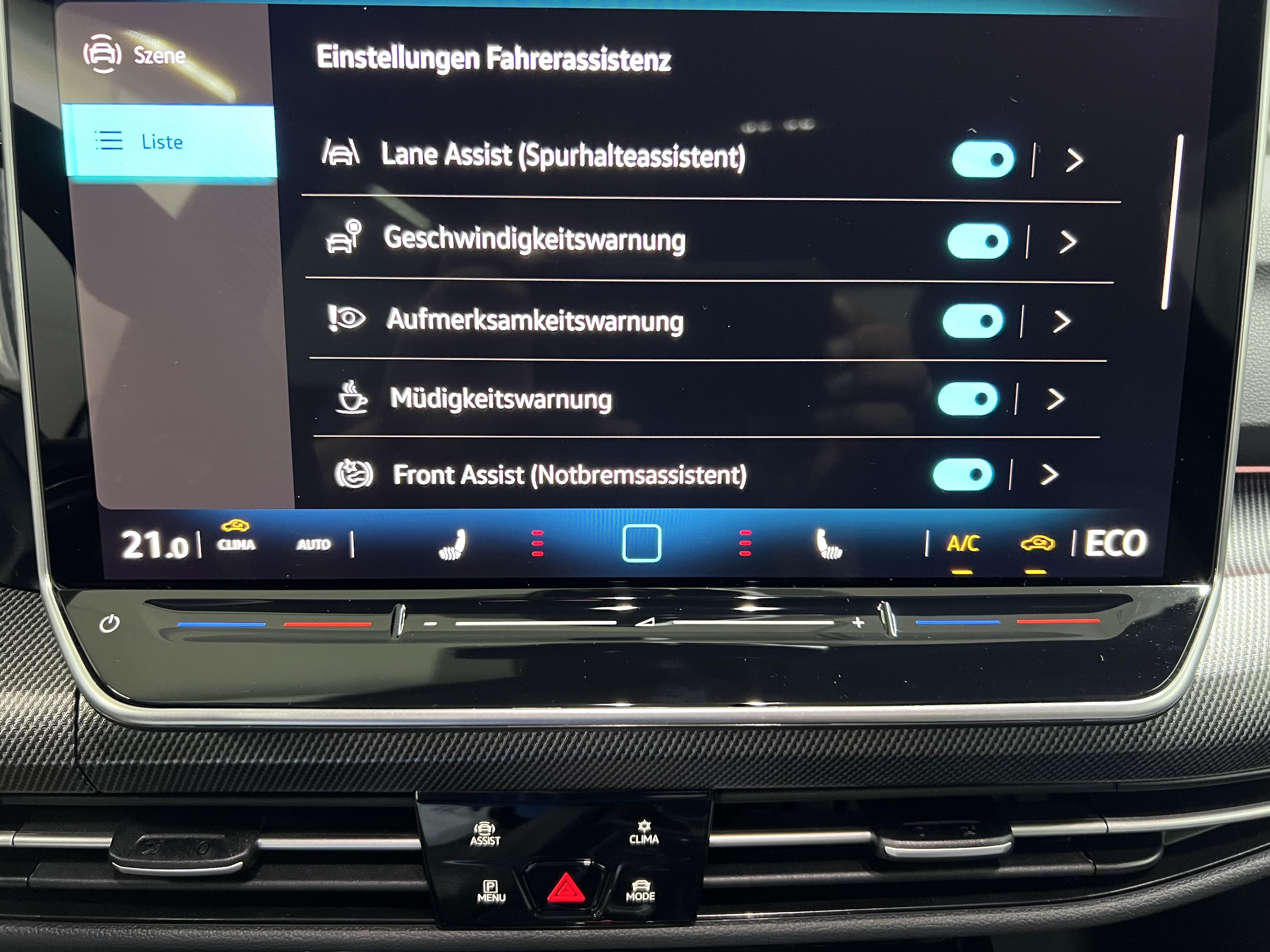 VW Golf GTE FACELIFT NAVI+DCC+IQ+AREA+HUD+SIDE+18ALU 