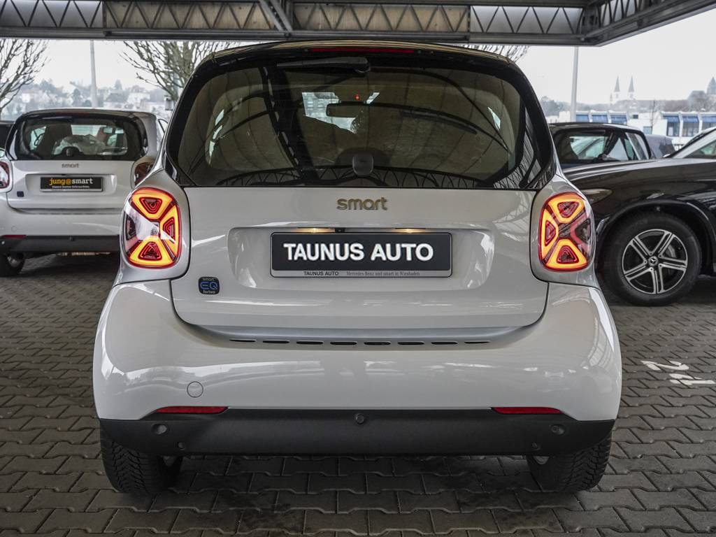 Smart ForTwo EQ passion 22kW Exclusive Charging-Paket 