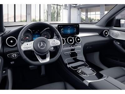 Mercedes-Benz GLC 300 d 4M AMG-LINE PANO AHK DISTRONIC BURMESTER 