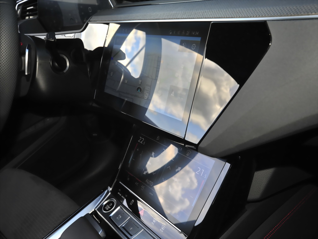 Audi Q8 e-tron 55 S line quattro Panorama Matrix-LED 