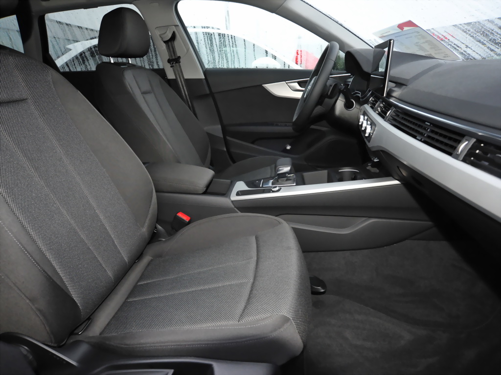 Audi A4 Avant 30 TDI Advanced Kindersicherheits-Paket 