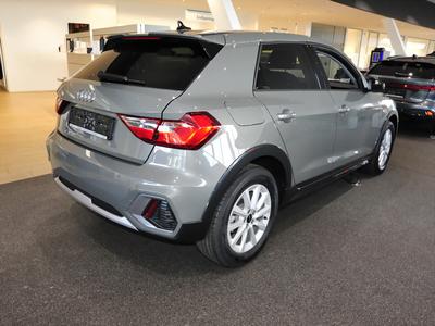 Audi A1 allstreet 30 TFSI Audi connect Sitzhzg. Navi 