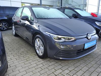 VW Golf VIII 2.0 TDi Life LED+ AHK ACC App Connect 