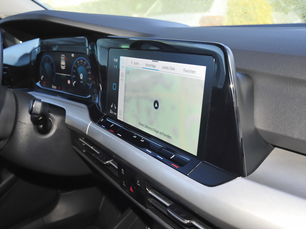 VW Golf VIII Life 2.0 TDI Navi CarPlay LED 