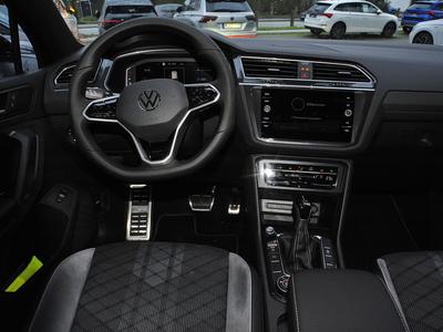 VW Tiguan R-Line 2,0 l TDI SCR 4MOTION Panorama 