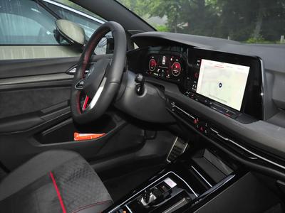 VW Golf GTI Clubsport 2,0 TSI GTI-Performance-Paket 