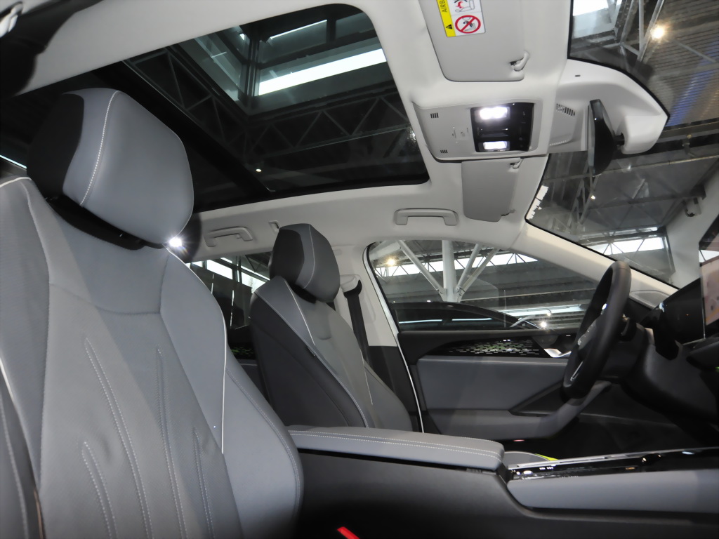 VW Passat Elegance 2,0 TDI Komfort-Sitze Panorama 