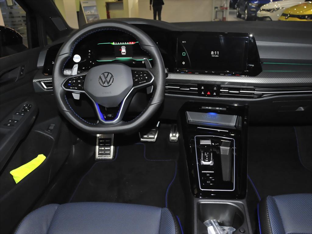 VW Golf R Variant 2,0 l TSI OPF 4MOTION Matrix-LED 