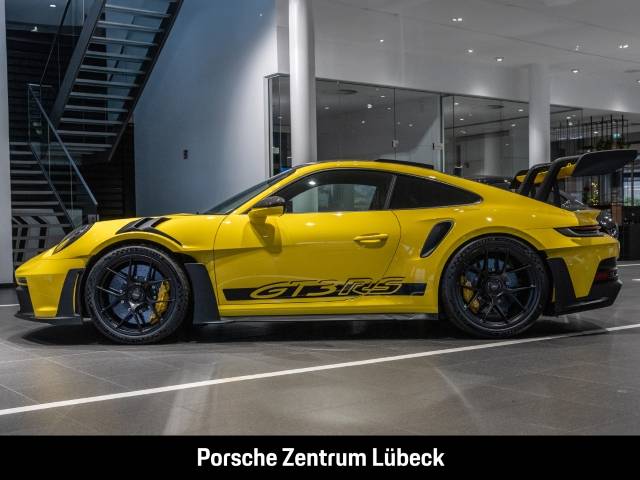 Porsche 992 911 GT3 RS Weissach-Paket PCCB nur 2.769 km 