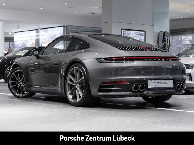 Porsche 992 911 Carrera 4S BOSE Rückfahrkamera Sportsitze 