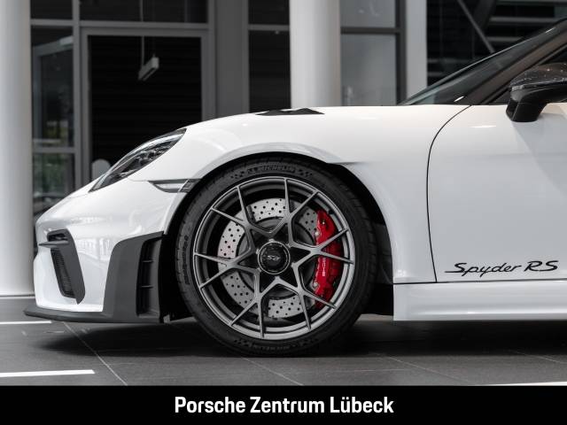 Porsche 718 Spyder RS 