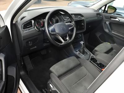 VW Tiguan 1.5 TSi Life DSG LED Navi App Connect 