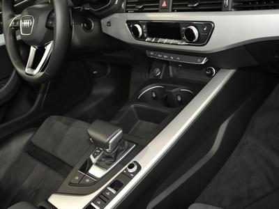 Audi A5 Cabriolet advanced 40 TFSI Infotainment-Paket 