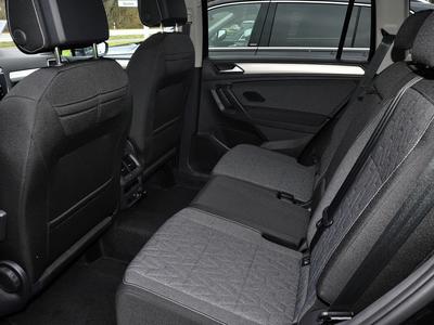 VW Tiguan Allspace MOVE 1,5 TSI Komfortausstattung 