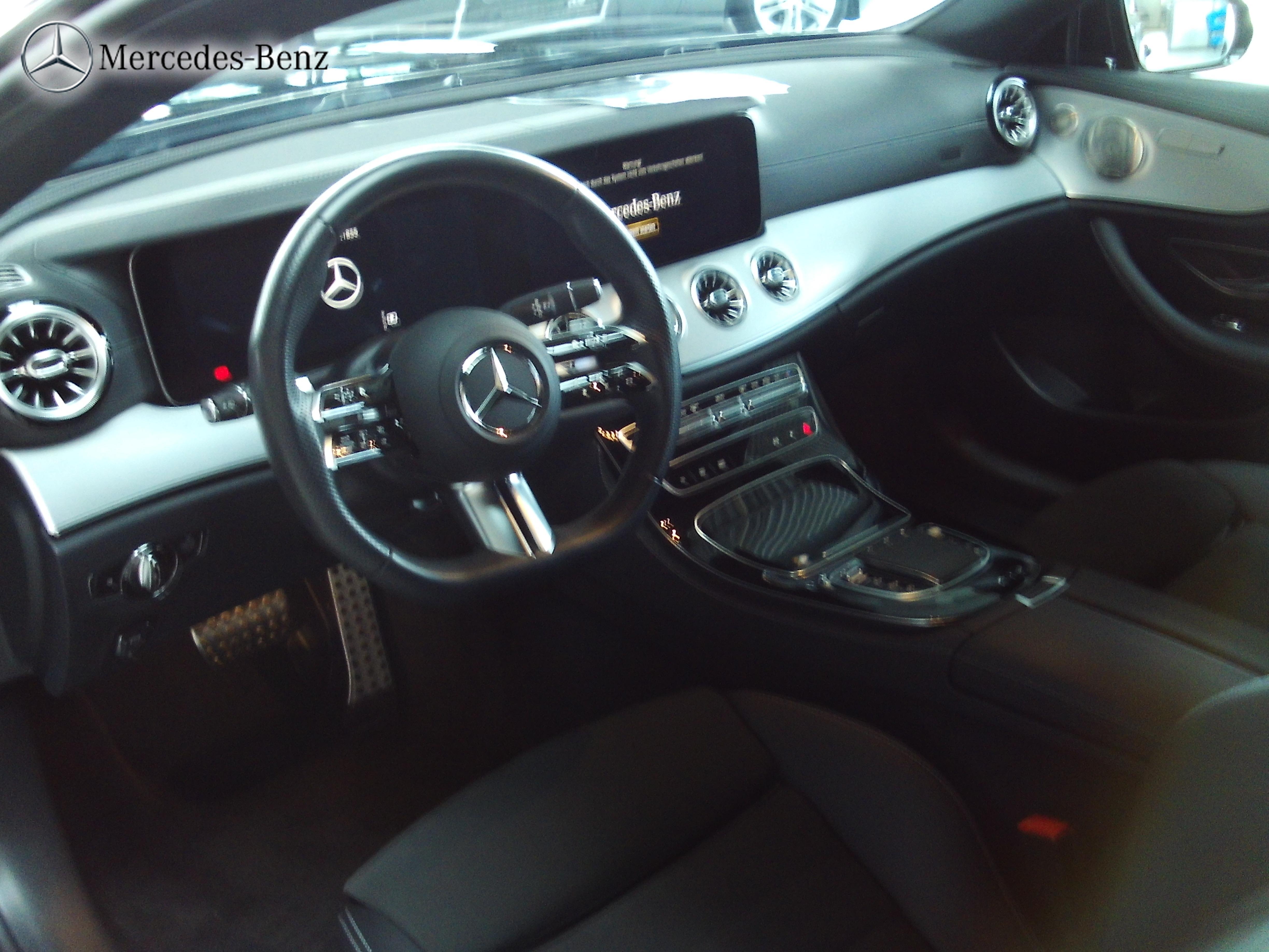 Mercedes-Benz E 220 d Coupé AMG LED+Sitzhzg.+RüKam+Totwink+19 