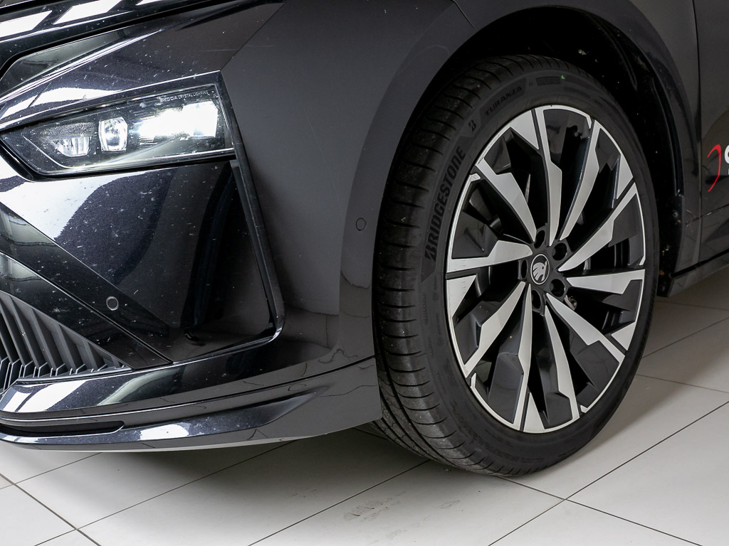 Skoda Enyaq Coupe 85 Sportline Navi Kamera Matrix-LED 