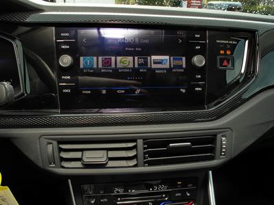 VW Taigo 1.0 TSI PDC LED Kamera dig Cockpit SHZ 