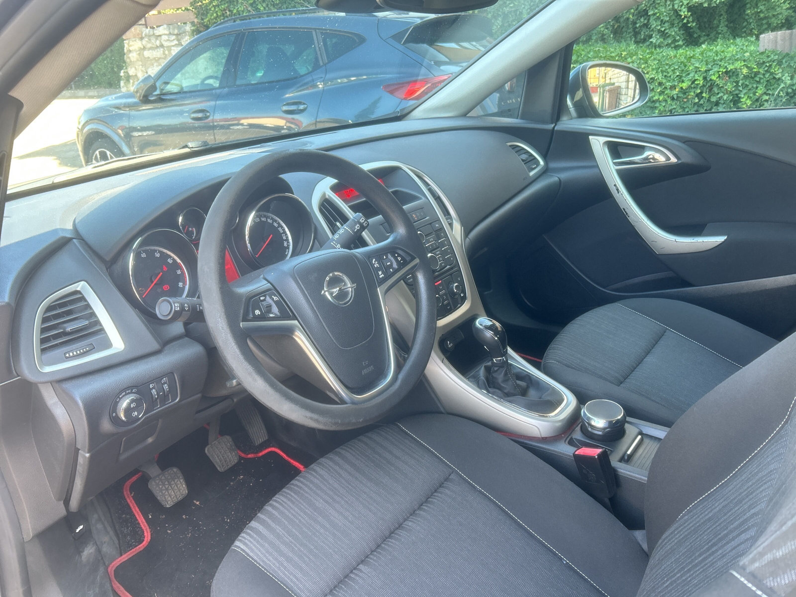 Opel Astra 1.4 Turbo Verkauf im Kundenauftrag 