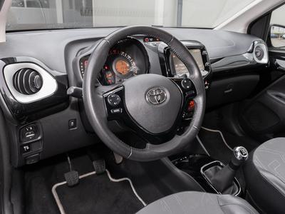 Toyota Aygo X-WAVE 1.0 +BC+KLIMA+RFK+MET+BT+USB+MP3+ZVR+ 