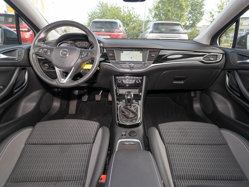 Opel Astra 1.2 TURBO SPORTS TOURER DESIGN S&S+S/LHZ++ 