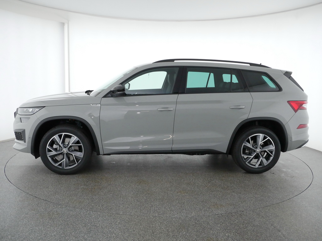 Skoda Kodiaq Sportline 2,0 TDI DSG 4x4 *AHK*KAMERA*ACC 