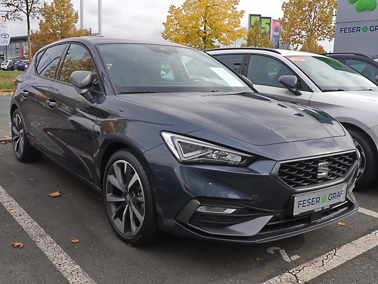 Seat Leon FR 1.5 eTSI ACT DSG Kamera ParkAssist ACC 