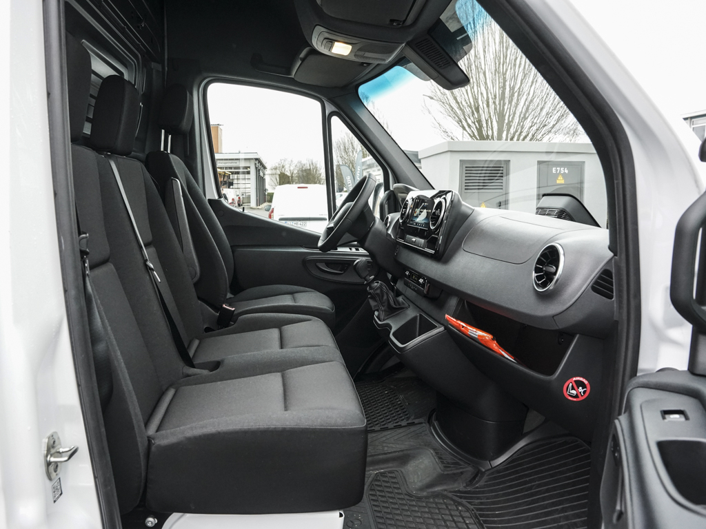 Mercedes-Benz Sprinter 315 CDI Kasten BASE Hochdach Standard 