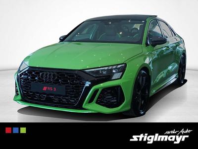 Audi RS3 Limou294(400) kW(PS) S tronic Alu-19 Head-Up 