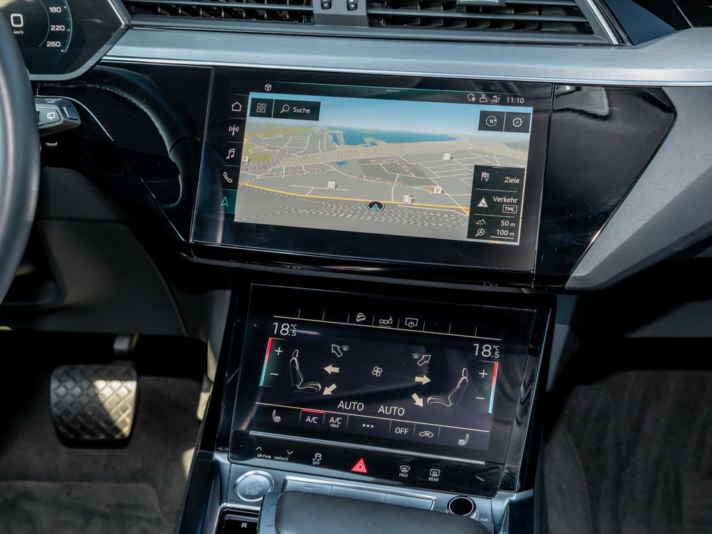 Audi E-tron 55 /LED/Leder/adAIR/Navi+/ACC/Kamera 