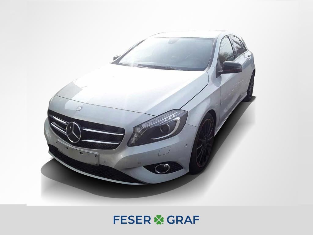 Mercedes-Benz A 200 Urban/Navi/Bi-Xenon/Kamera/SHZ/Tempomat Night-Pake 