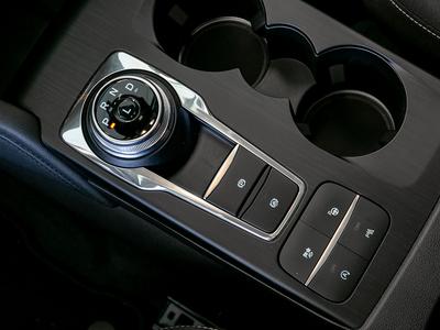 Ford Kuga Titanium -Navi-LED-Rückfahrkamera-Lenkradheiz-Sitz 