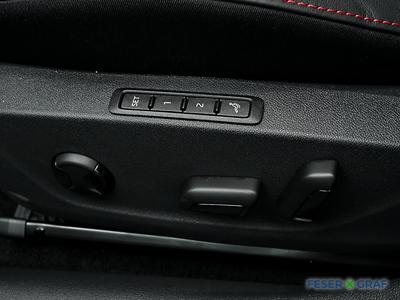 Skoda Octavia Combi RS 2,0 TDI DSG 4x4 LED,AHK,NAVI 