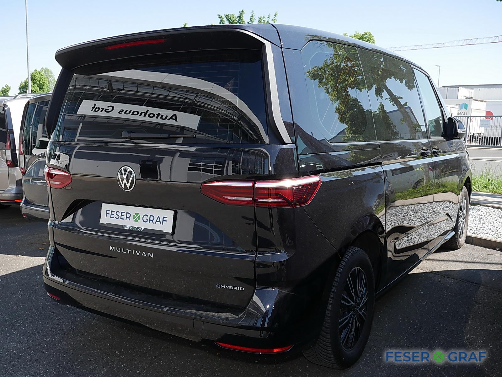 VW T7 Multivan Hybrid 160kW/Pano/IQ Light/Rear View 