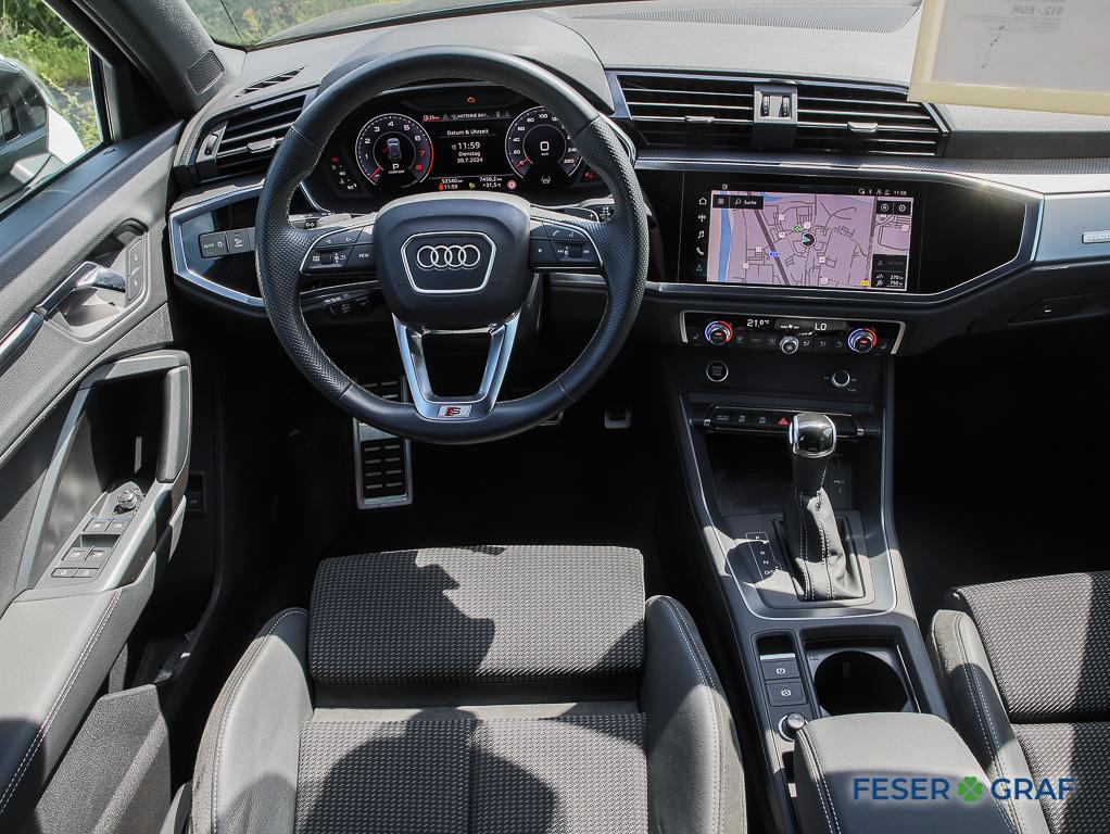 Audi Q3 45 TFSI qu. S line S tronic AHK Matrix Navi 