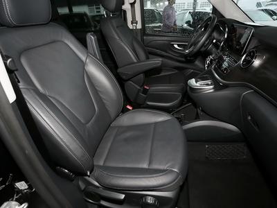 Mercedes-Benz V 300 d AVANTGARDE Extralang RüKam+Sitzhzg.+LED 