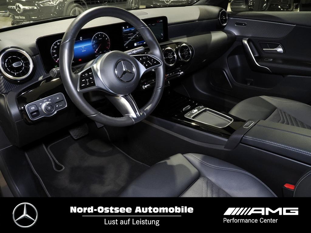 Mercedes-Benz A 180 Progressive Adv. Kamera Navi MBUX Tempo 