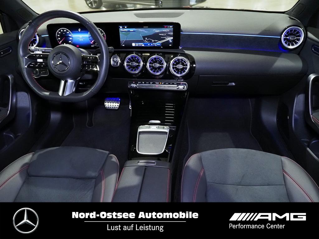 Mercedes-Benz A 200 AMG Kamera Tempo Pano AHK Sitzheizung LED 